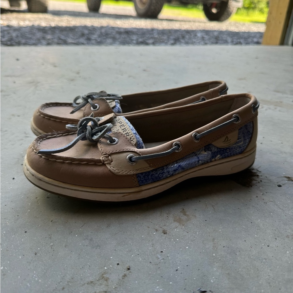 Sperry topsider